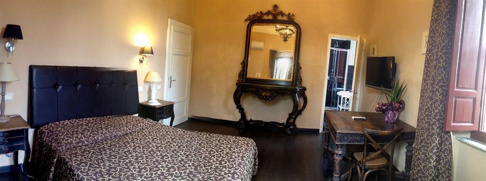 B&B Villa Regina ปิซา ภายนอก รูปภาพ
