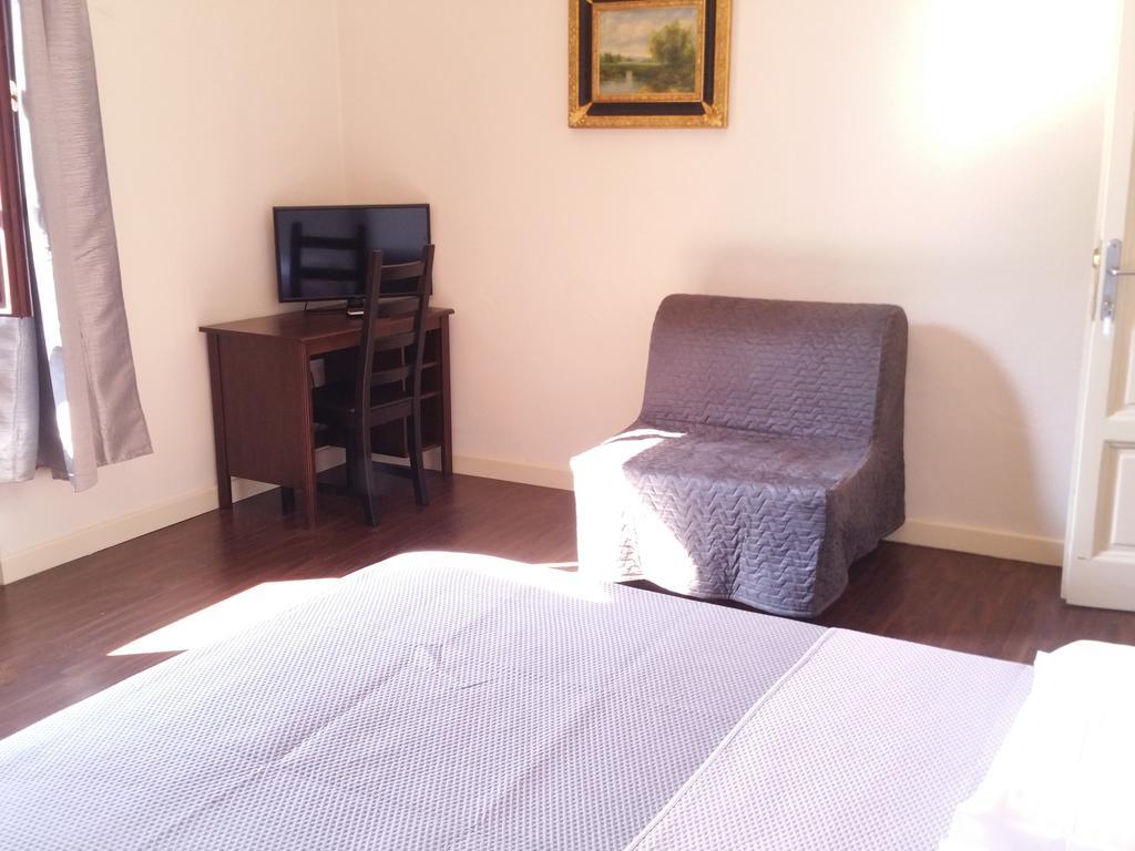 B&B Villa Regina ปิซา ภายนอก รูปภาพ