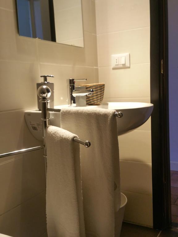 B&B Villa Regina ปิซา ภายนอก รูปภาพ